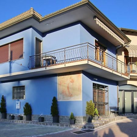 فندق أفيتاكاميري برينا San Fermo della Battaglia المظهر الخارجي الصورة